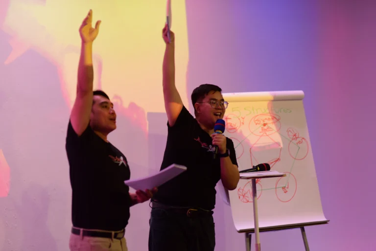 ภาพพิธีกร bazi command 2